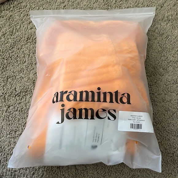 Araminta James Set - Picture 4 of 5